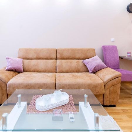 Mili Lux Apartman Novi Sad Exterior foto
